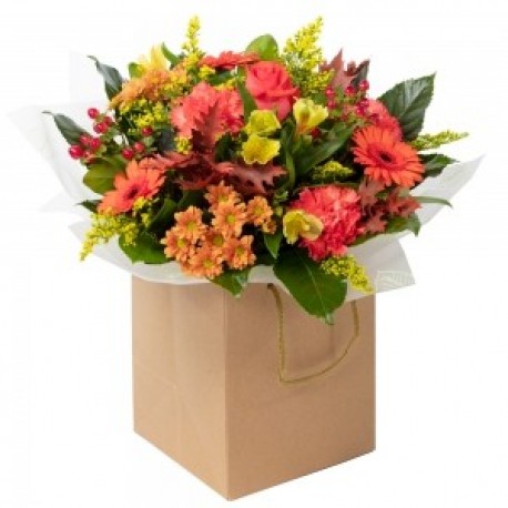 Honey & Spice A warm collection of seasonal flowers and foliage, perfect for any occasion